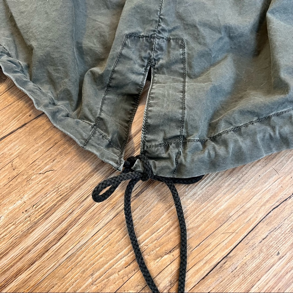 💙Levi’s utility jacket - Picture 9 of 11